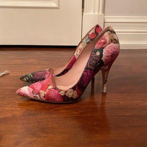 Kate Spade floral pointed toe heels